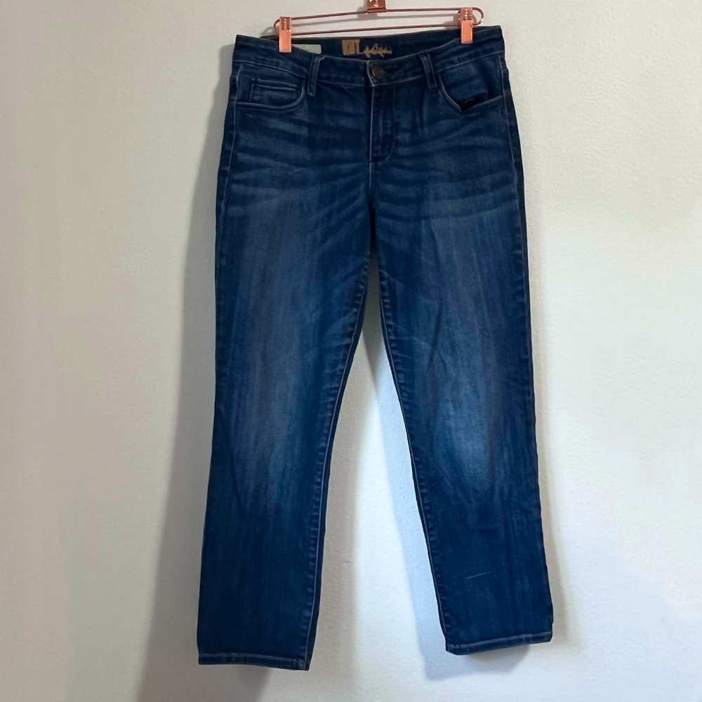 Kut from the Kloth Emma straight leg jeans size 6 medium wash jeans